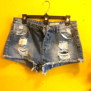 Papaya Jean shorts size L